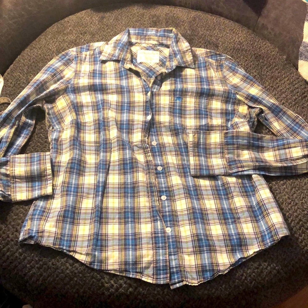 🎉 4 for $20 Aeropostale button down shirt
